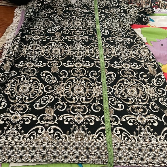 Black dress with tan and white design - Picture 6 of 7